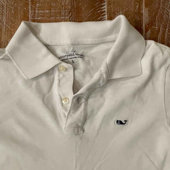 Vineyard Vines Tee - Picture 4 of 10